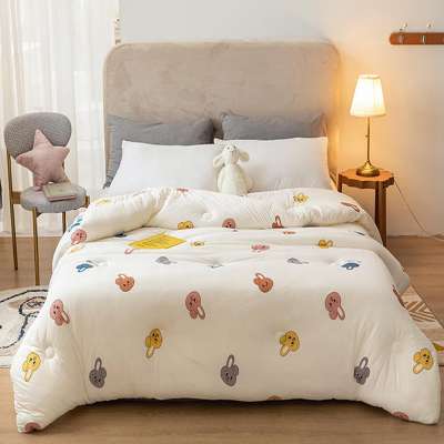 Wholesale Manufacturer Resort Sateen Comforter Set Comfortable for Quilt All Season